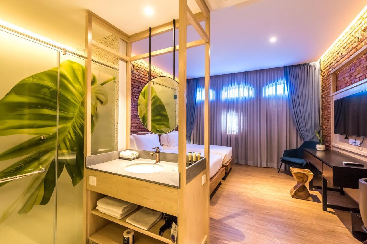 Hotel Tien Terrace Macalister George Town Esterno foto